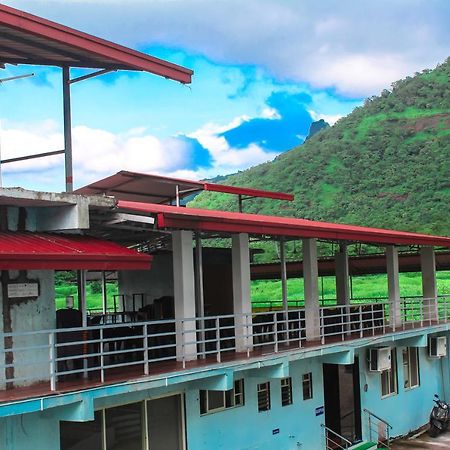 Sp Resort Panvel Chauk Ngoại thất bức ảnh