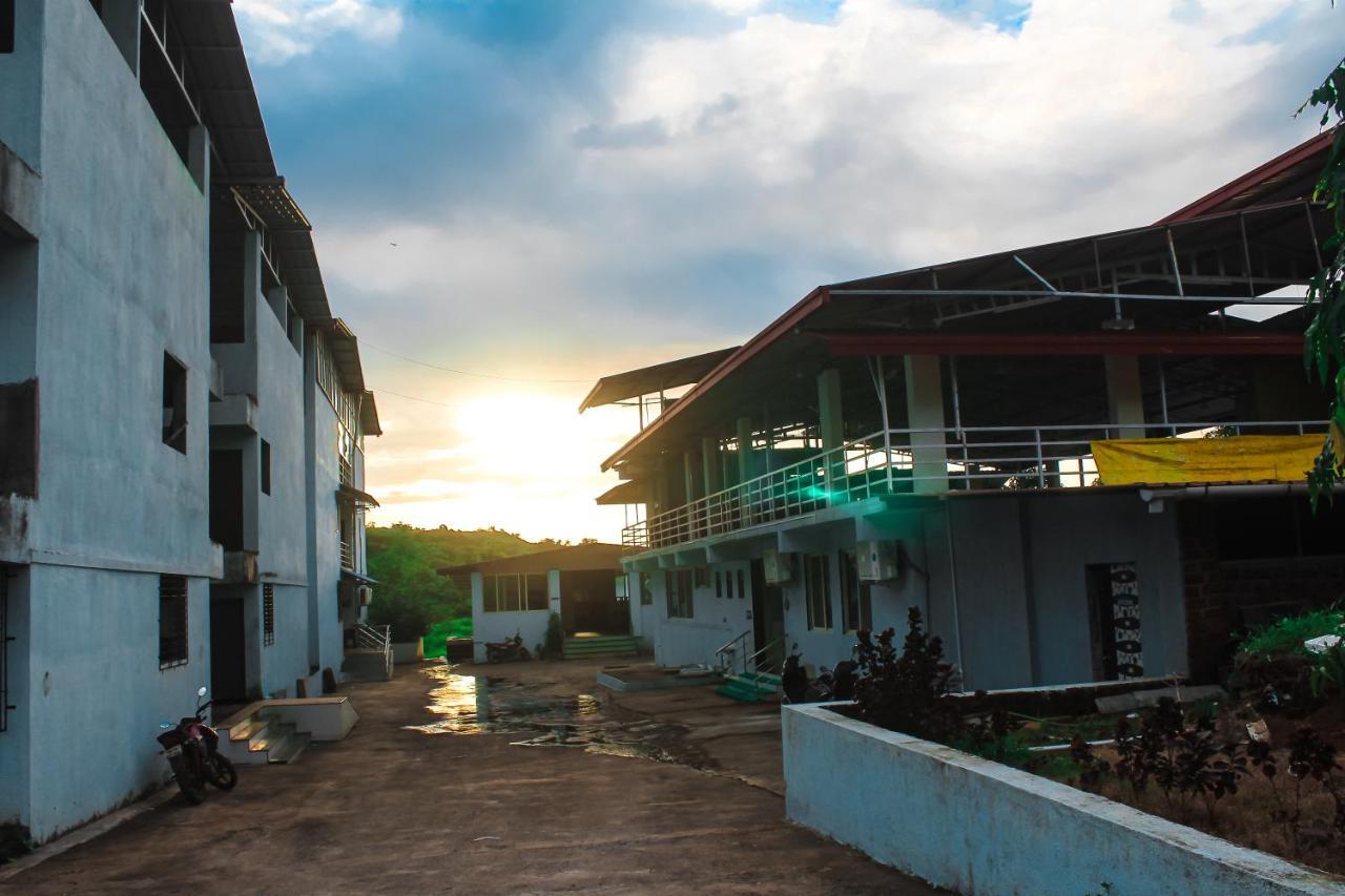 Sp Resort Panvel Chauk Ngoại thất bức ảnh
