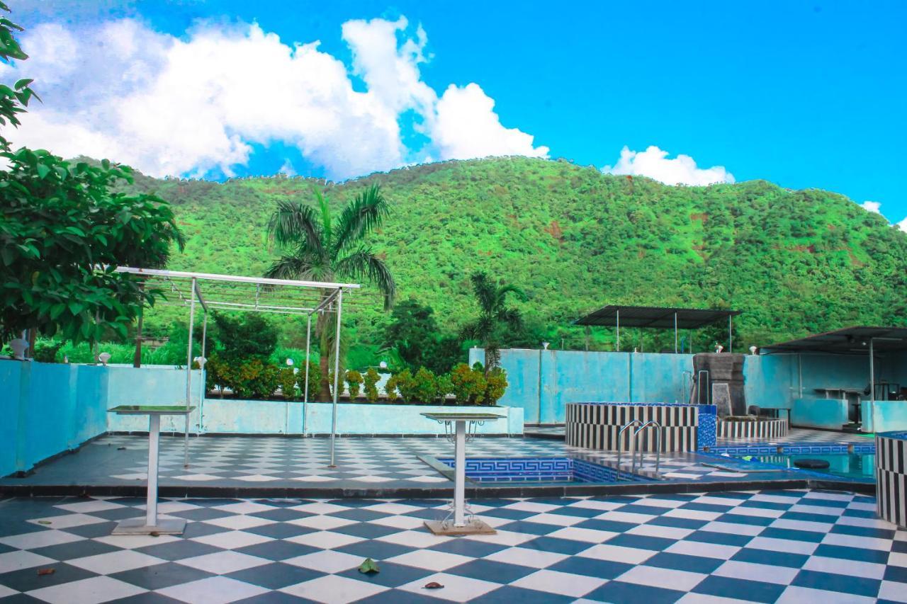 Sp Resort Panvel Chauk Ngoại thất bức ảnh